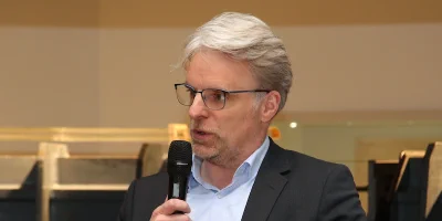 BusinessCode baut Rolle als strategischer Partner für Industrie und Logistik weiter aus